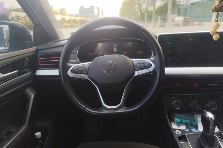 Used Volkswagen Lavida 2023 200TSI DSG Starry Full-Comfort Edition Steering Wheel