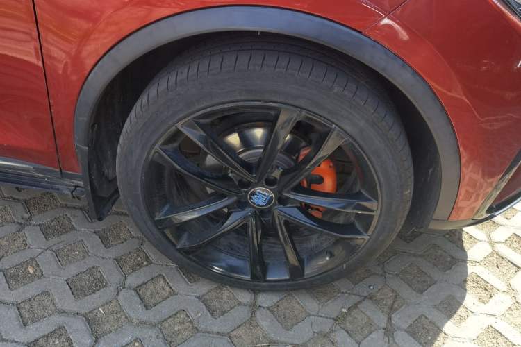 Used BYD Tang New Energy 2021 DM 2.0T Four-Wheel Drive Performance Edition Prestige Model Right Front Wheel Hub