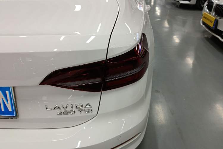 Used Volkswagen Lavida 2022 280TSI DSG Comfort Edition
