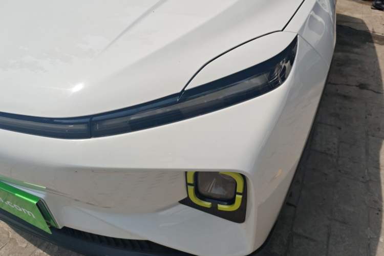 Used Geometry E Firefly 2022 401 km Linglong Tiger 4 Seats
