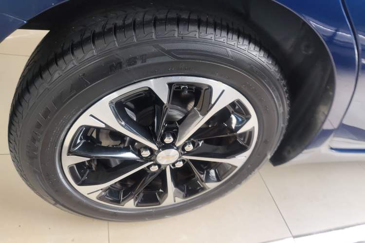 Used Chevrolet Monza 2023 1.3T Mild Hybrid Automatic Luxury Edition
