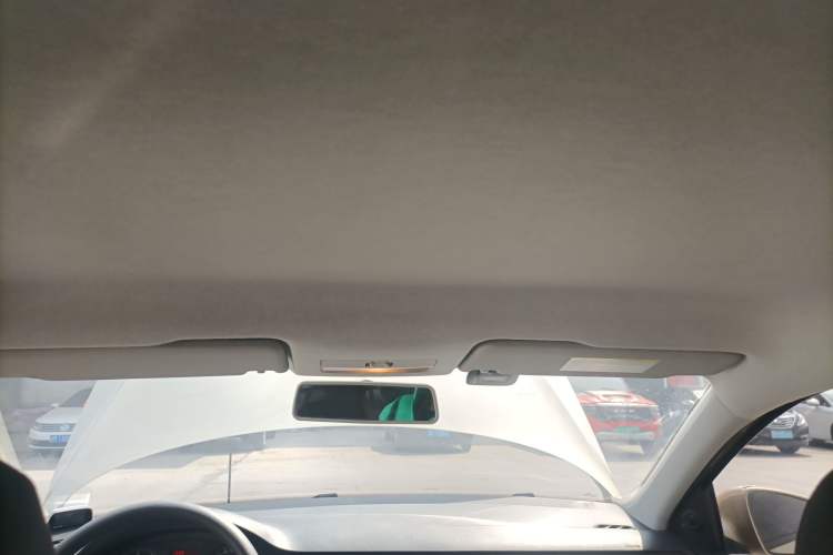 Used Volkswagen Santana 2015 1.6L Manual Fashion Edition Headliner