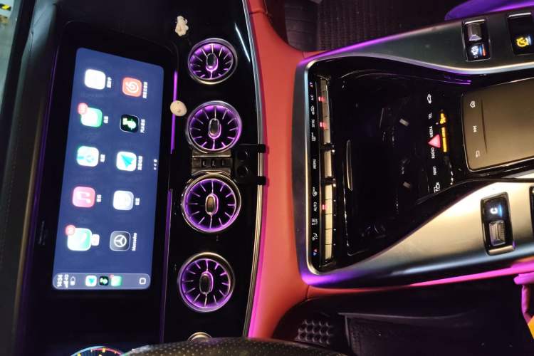 Used Mercedes-Benz AMG GT 2019 AMG GT 50 four-door sports car Audio And AC Panel