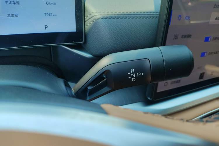 Used Geely Galaxy A7 2025 Model EM-i 150km Prestige Edition
