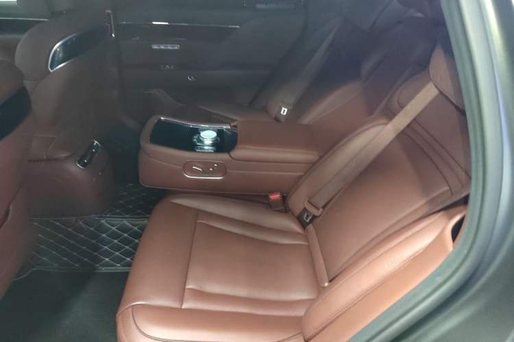 Used Genesis G90 2023 Luxury Edition Left Rear Seat