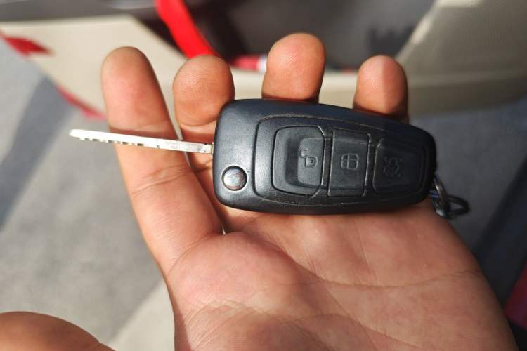 Used Ford Focus 2012 Sedan 1.6L Manual Comfort Model