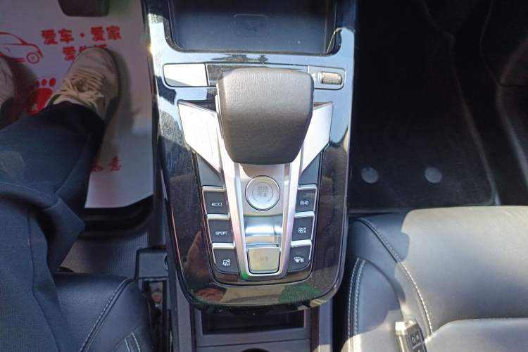 Used BYD Yuan New Energy 2019 EV535 High-Energy Leading Edition Gear Lever