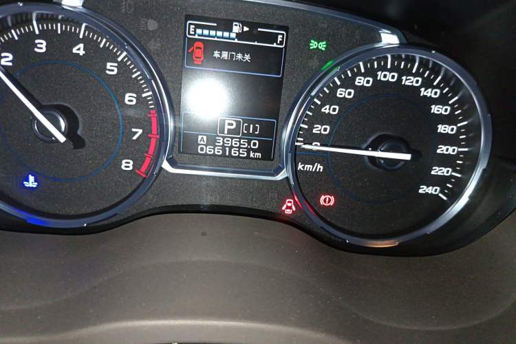 Used Subaru Forester 2018 2.0i Fashion Navigation Edition Odometer Close Up