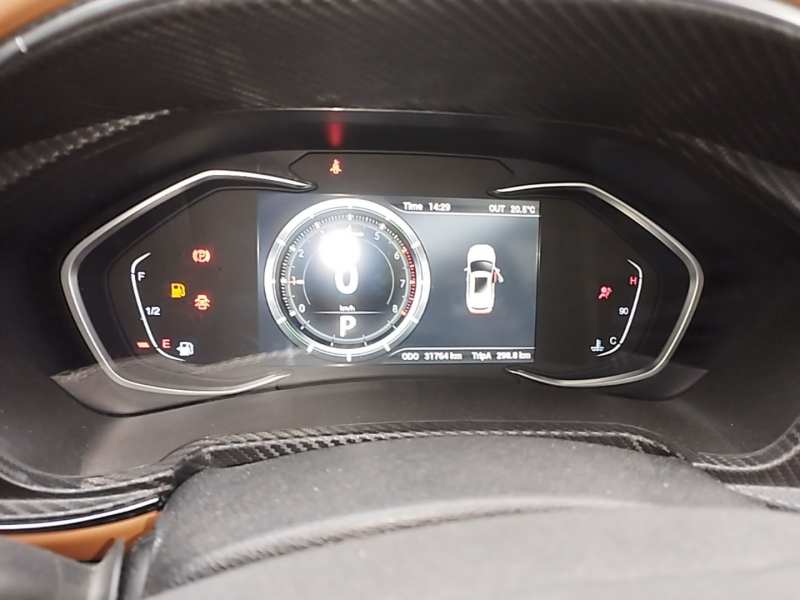 Used Zotye T300 2017 1.5T CVT Flagship Model Two-Tone — 12
