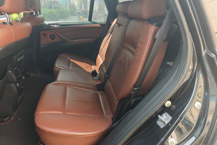 Used BMW X5 2011 xDrive35i M Sport model Left Rear Seat