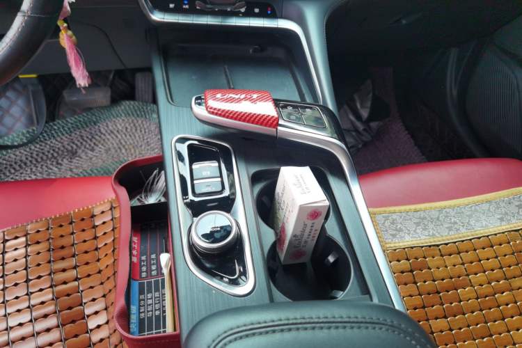 Used CHANGAN UNI-T 2020 1.5T Prestige Version
