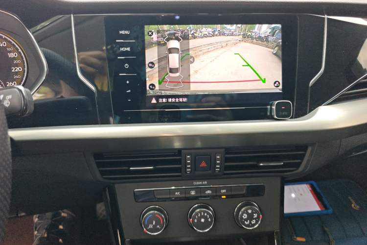 Used Volkswagen Passat 2021 330TSI Elite Edition Audio And AC Panel