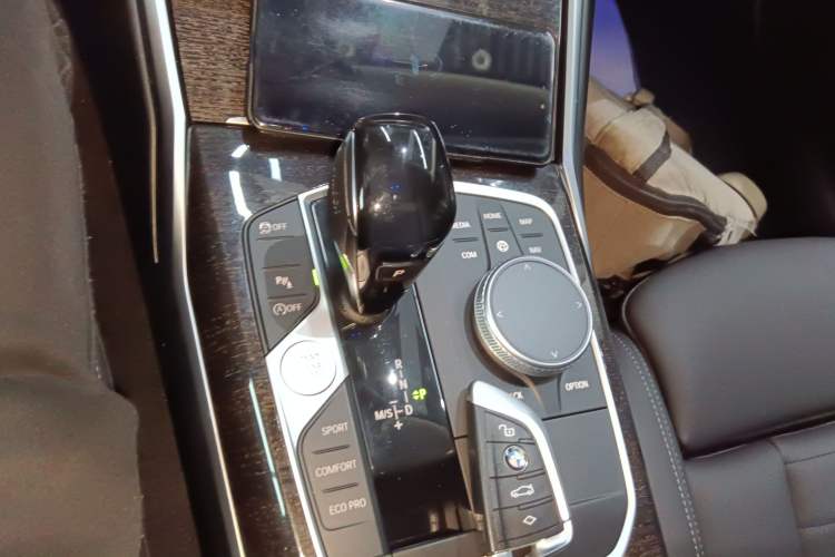 Used BMW 3 Series 2020 Restyled 325Li M Sport Package Gear Lever