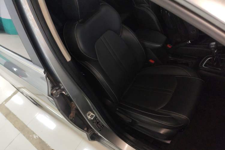 Used Baojun 360 2018 1.5L Manual Elite Version National V
