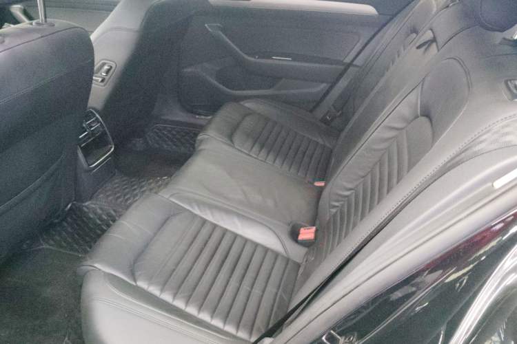 Used Volkswagen Magotan 2018 330TSI DSG Advanced Model