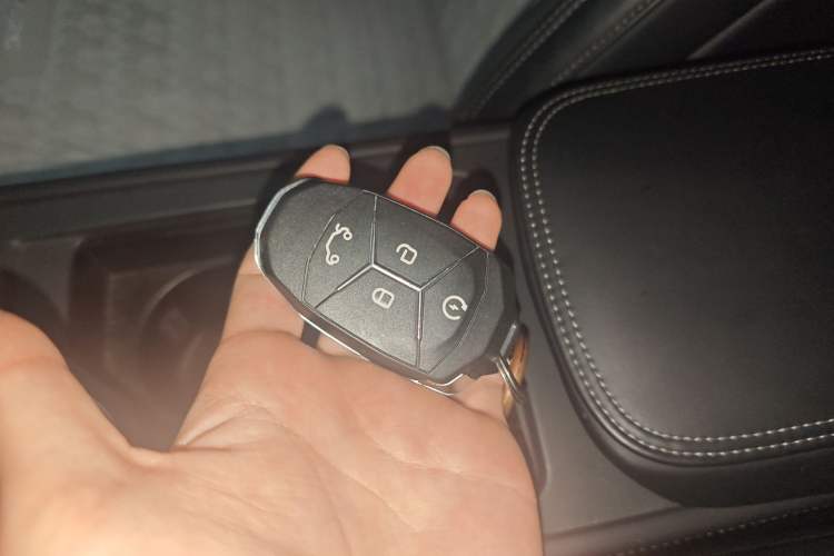 Used Lynk & Co 03 2021 1.5TD DCT JingPro Vehicle Key