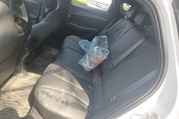 Used BYD Seal 06 New Energy 2025 DM-i Smart Drive 80KM Luxury Model Left Rear Seat