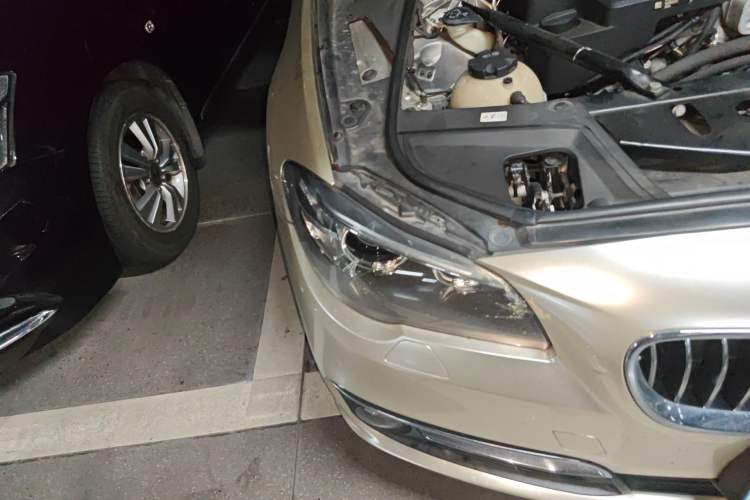 Used BMW 5 Series 2014 525Li Luxury Design Package