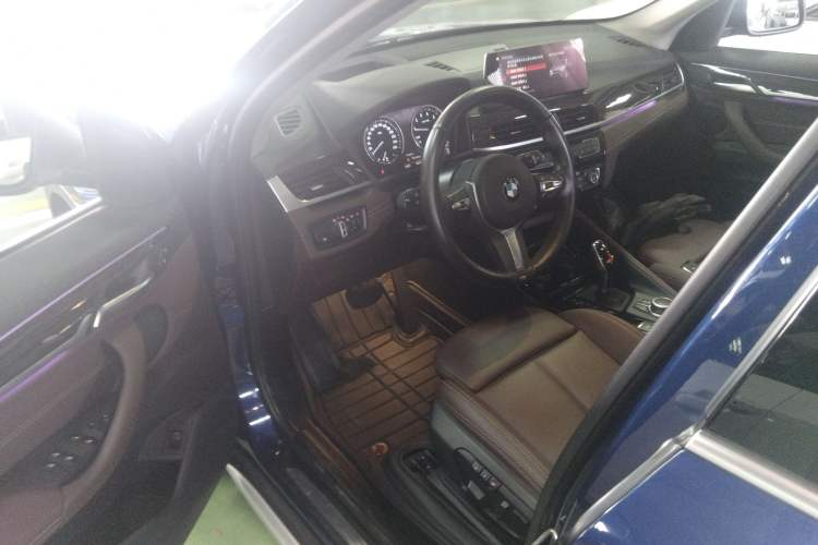 Used BMW X1 2020 xDrive25Li Luxury Edition Driver Seat