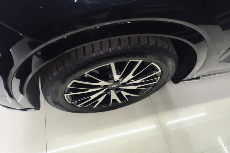 Used CHANGAN NEVO Q07 2025 215 Prestige Edition Left Front Wheel Hub