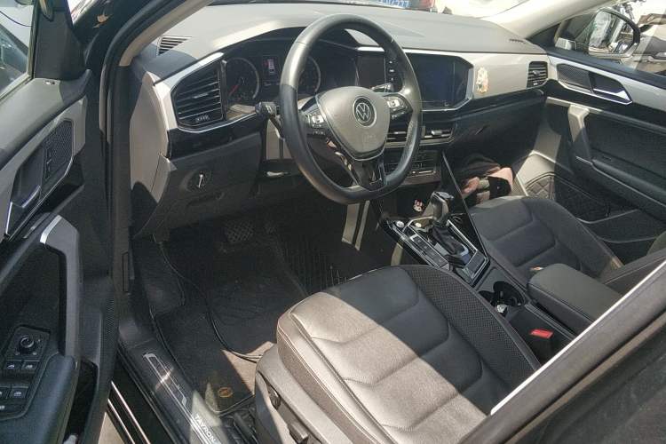 Used Volkswagen Tayron 2020 330TSI Two-Wheel Drive Luxury Smart Connectivity Version
