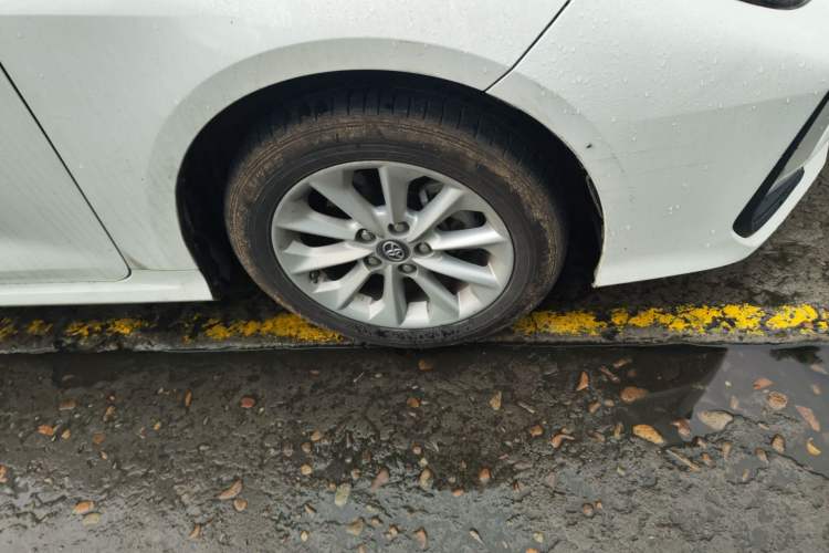 Used Toyota Corolla 2021 1.2T S-CVT Luxury Edition Right Front Wheel Hub