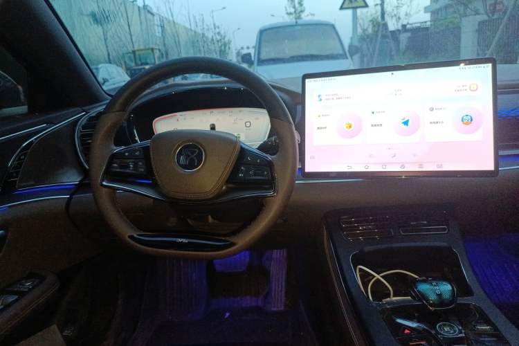 Used BYD Han 2022 DM-i 121KM Luxury Model