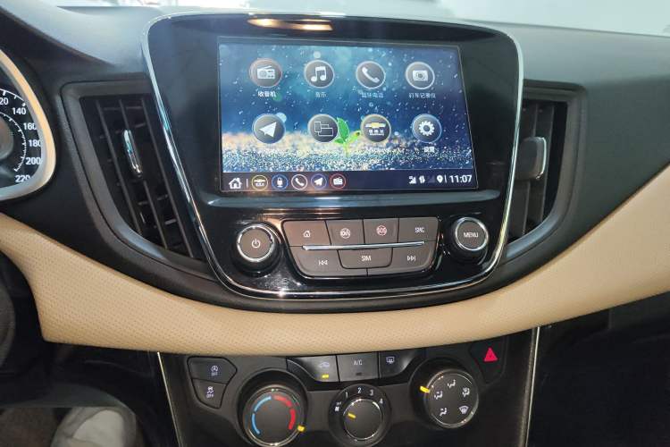 Used Chevrolet Monza 2020 320 Automatic Enjoyment Edition
