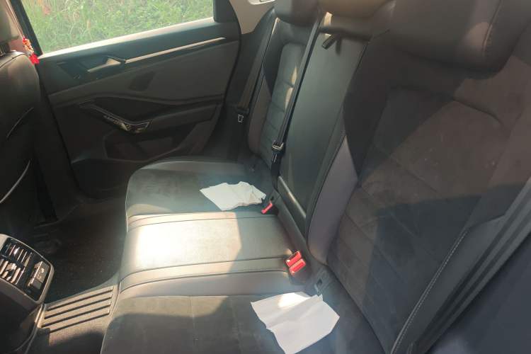 Used Volkswagen Sagitar 2021 280TSI DSG Excellence Edition Left Rear Seat