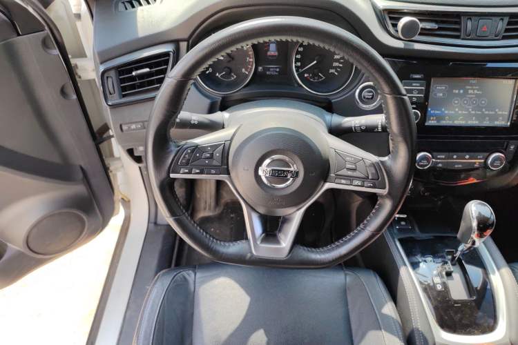 Used Nissan X-Trail 2017 2.5L CVT Luxury Edition 4WD