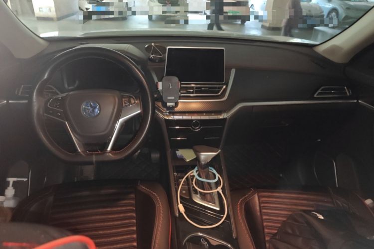 Used Venucia T60 2018 1.6L CVT Smart & Fun Version China V Standard
