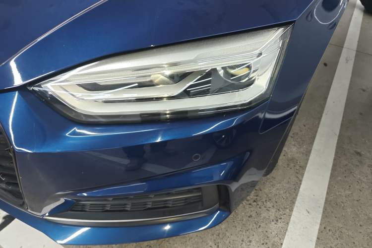 Used Audi A5 2017 Coupe 40 TFSI Fashion Model
