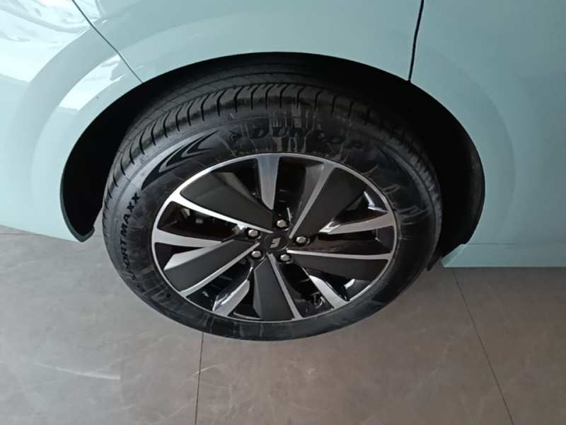 Used Li Auto L6 2025 Max Smart Refresh Edition — 25