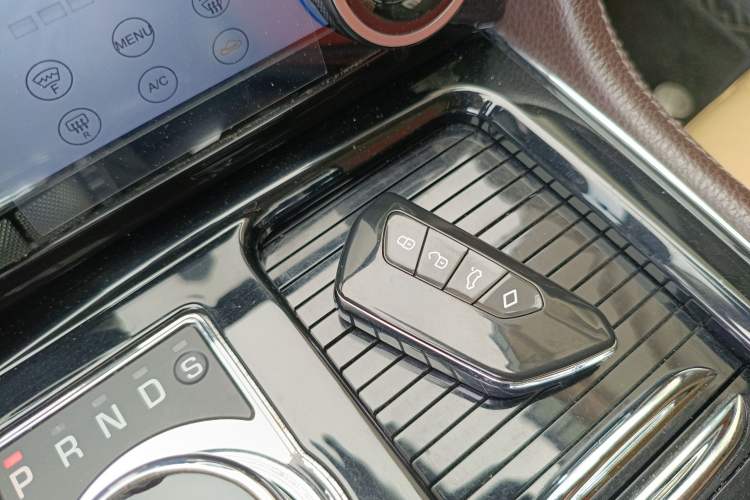 Used Jaguar XJ 2016 XJL 2.0T Two-Wheel-Drive Elegant Business Edition
