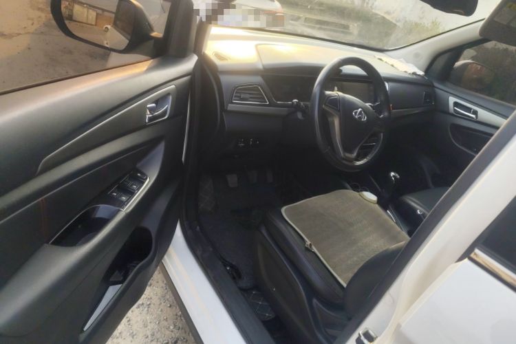 Used CHANGAN KAICHENG Oushang A600 2016 1.5L Manual Luxury 7-Seater Driver Seat