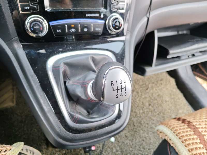 Used Haval H6 2013 Upgraded Model 1.5T Manual Two-Wheel Drive Elite Version — 15