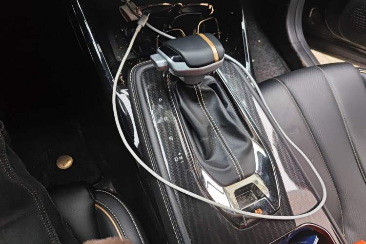 Used CHANGAN OSHAN X5 2022 1.5T DCT Xiake Edition Gear Lever