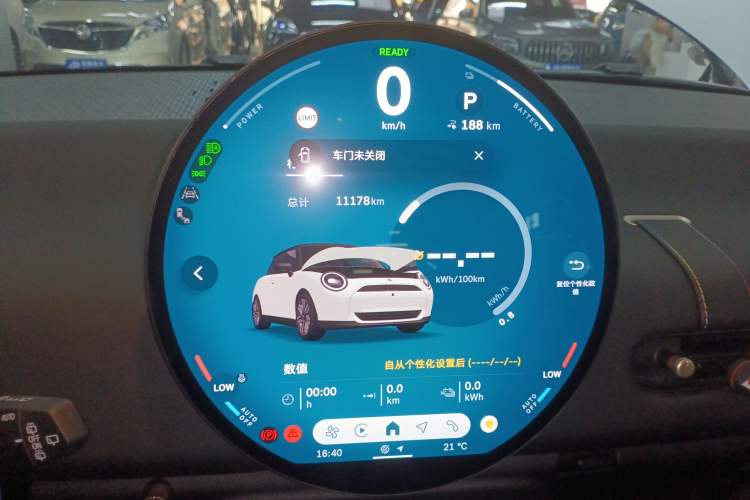 Used MINI Electric MINI COOPER 2025 456km COOPER E Classic Style
