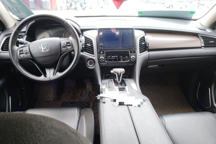 Used Honda Avancier 2017 240TURBO Two-Wheel Drive Premium Edition Center Console