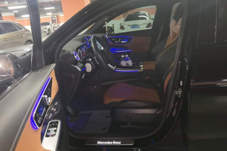 Used Mercedes-Benz GLC Coupe 2024 GLC 300 4MATIC Coupe SUV Left Front Seat