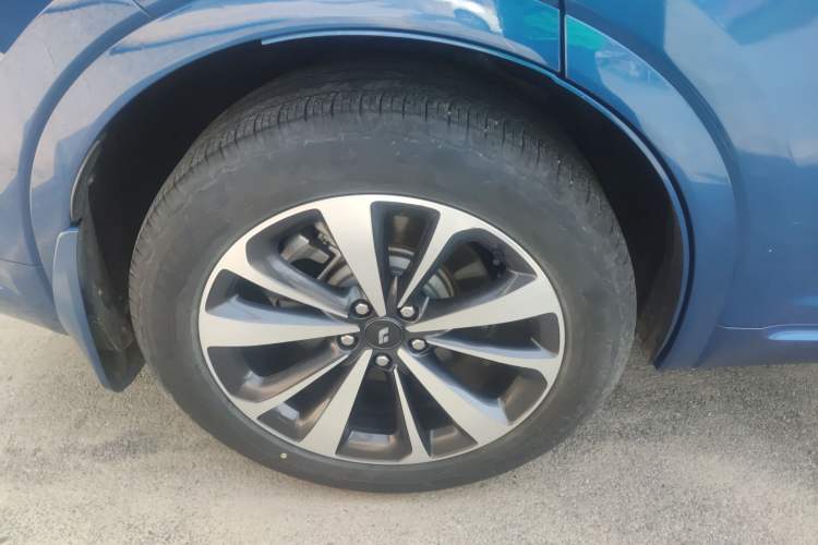 Used Li Auto ONE 2020 Extended-Range 6-Seater Version
