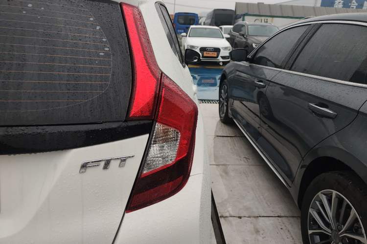 Used Honda Fit 2020 1.5L CVT Comfort Version