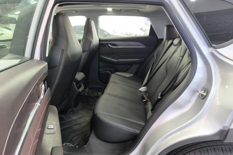 Used Dongfeng Aeolus Mage 2025 1.5T JingShang Edition
