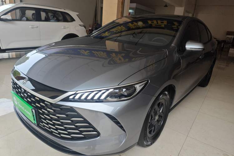 Used BYD Qin PLUS 2025 DM-i Smart Drive 55KM Leading Model