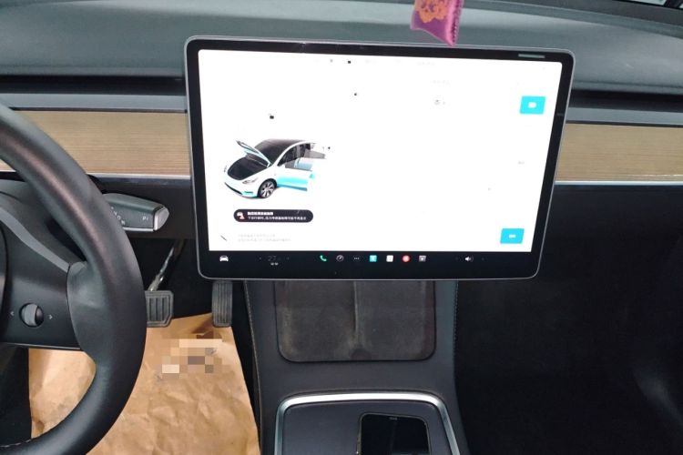 Used Tesla Model Y 2021 Standard Range Rear-Wheel Drive Version Audio And AC Panel