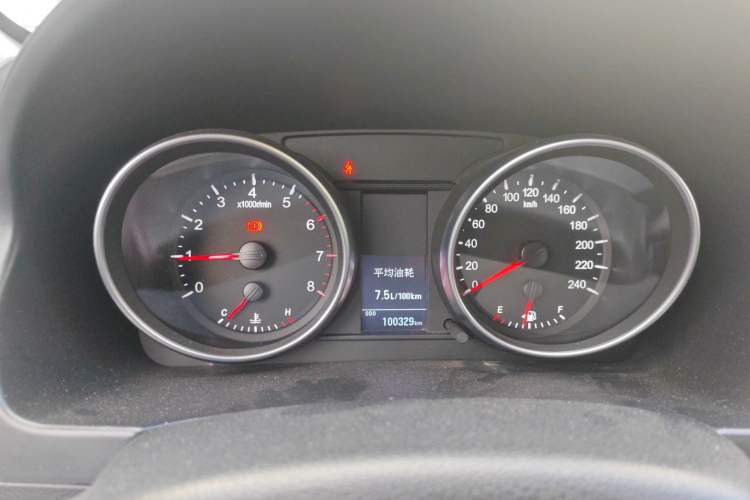 Used Haval H6 2016 Upgraded Model 1.5T Manual Two-Wheel Drive Urban Version
