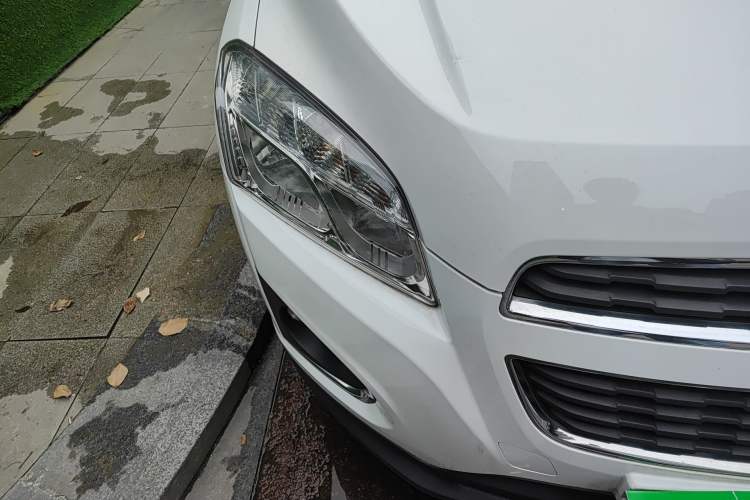 Used Chevrolet Trax 2014 1.4T Automatic Two-Wheel Drive Comfort Version
