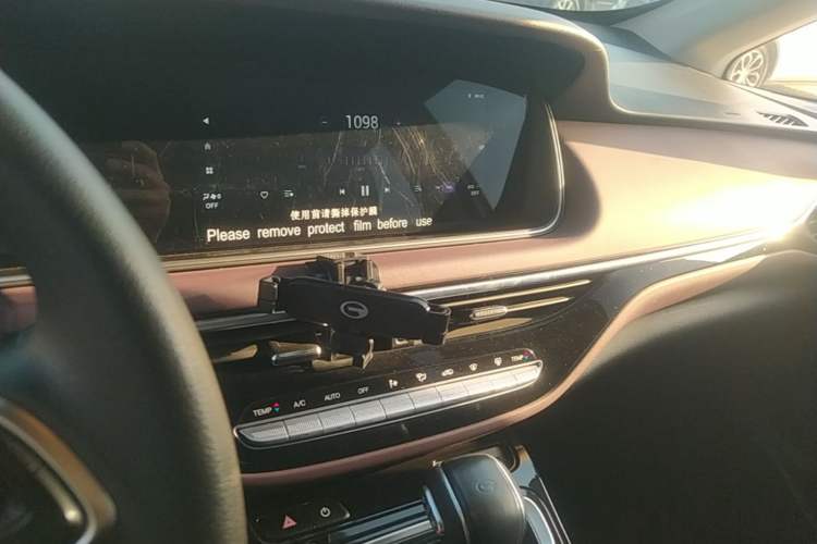 Used GAC Trumpchi M6 2023 PRO 270T DCT Elite Edition
