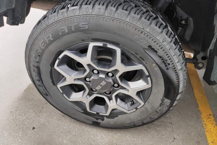 Used BAIC Off-Road BJ40 2024 2.0T Tribute to the 2020 Glory Edition