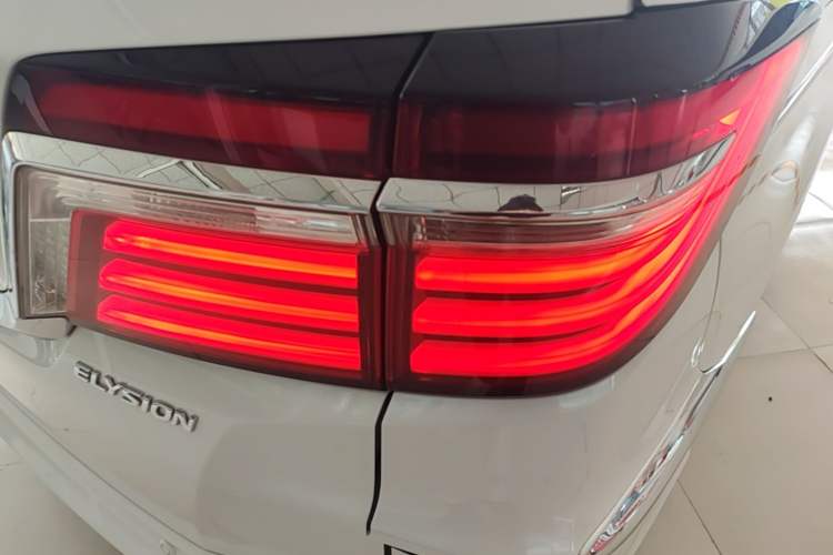 Used Honda Elysion 2016 2.4L Classic Edition